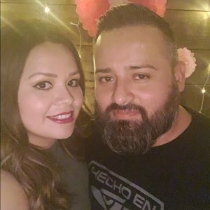 Meet your Posher, Eva